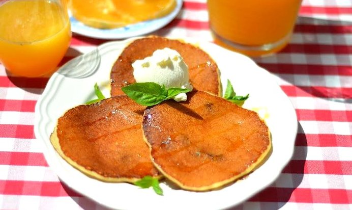 Творожные блинчики с изюмом