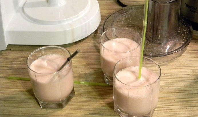 Густой коктейль с мороженым