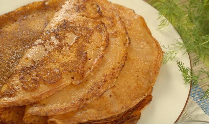 Блины на томатном соке