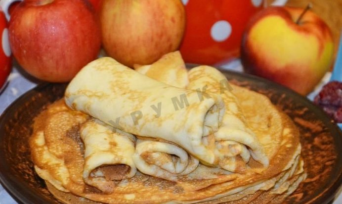 Яблочные блинчики