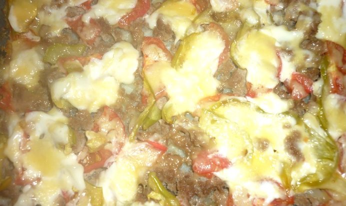 Овощная слоеная запеканка с мясом и сыром