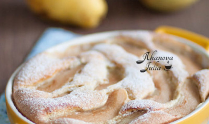 Грушевая запеканка c фундуком