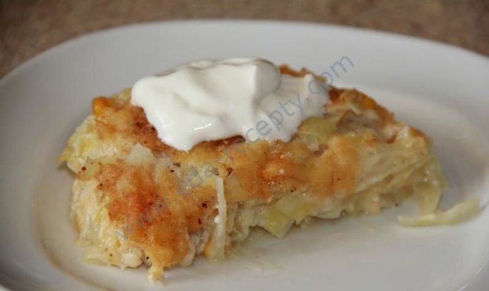 Запеканка из капусты с кукурузой и сыром