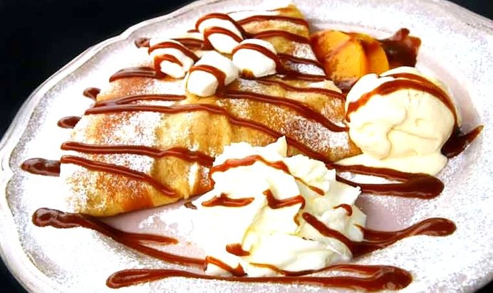 Блины с мороженым