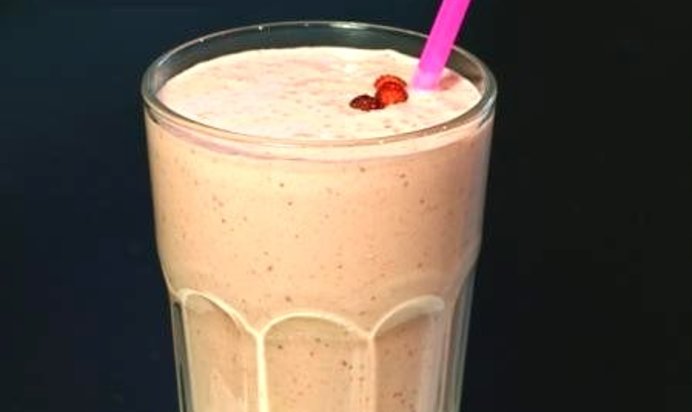 Клубнично-банановый мусс с ванилью