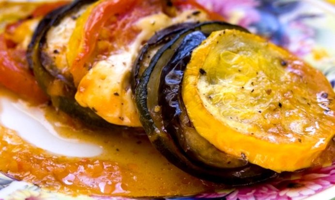 Рататуй с сыром