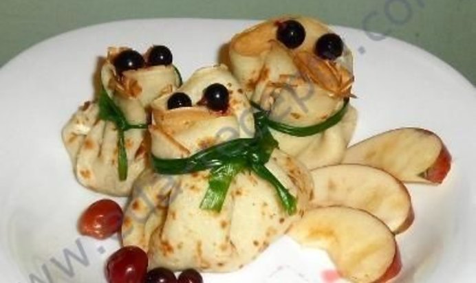 Мешочки из блинов с начинкой
