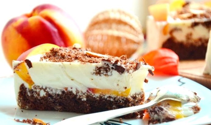 Персиковый торт-суфле