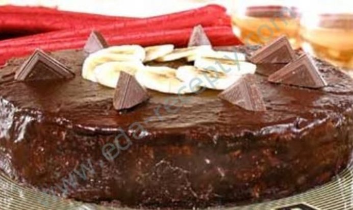 Шоколадно-банановый торт