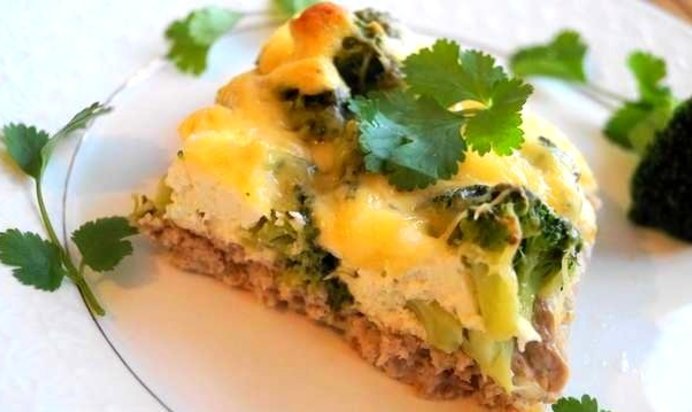 Запеканка из мяса и брокколи