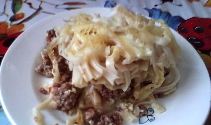 Запеканка со спагетти и мясным фаршем