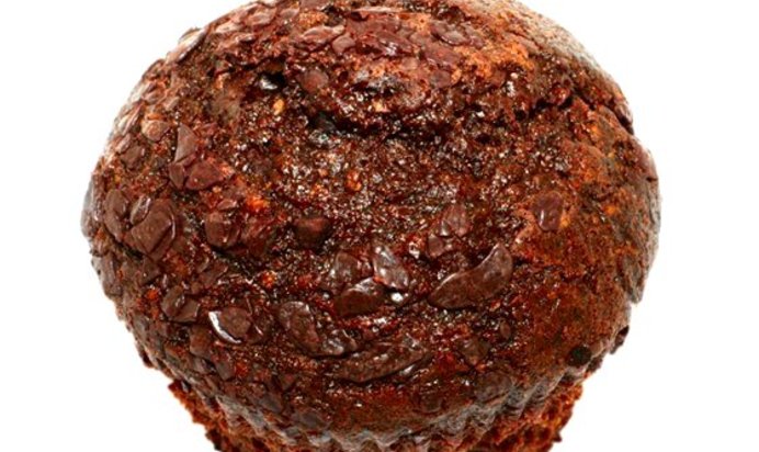 Шоколадные маффины с шерри в лимонной глазури