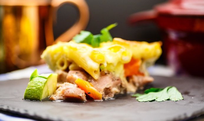 Запеканка из макарон с курицей