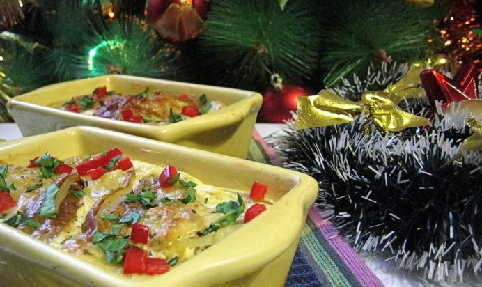 Картофельная запеканка с грушей