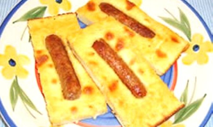 Запеченные блины с сосисками