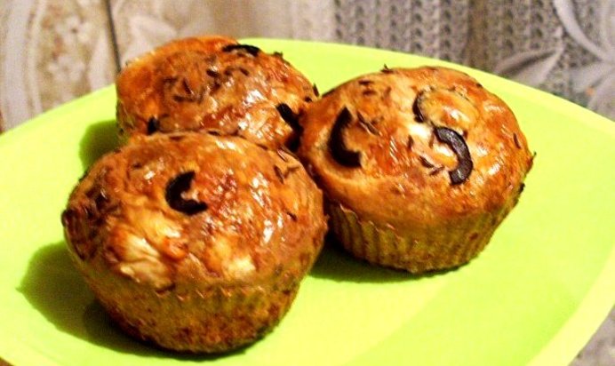 Воздушные сырные кексы на творожном тесте