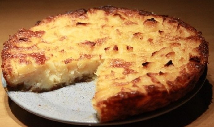 Яблочно-ананасовая запеканка