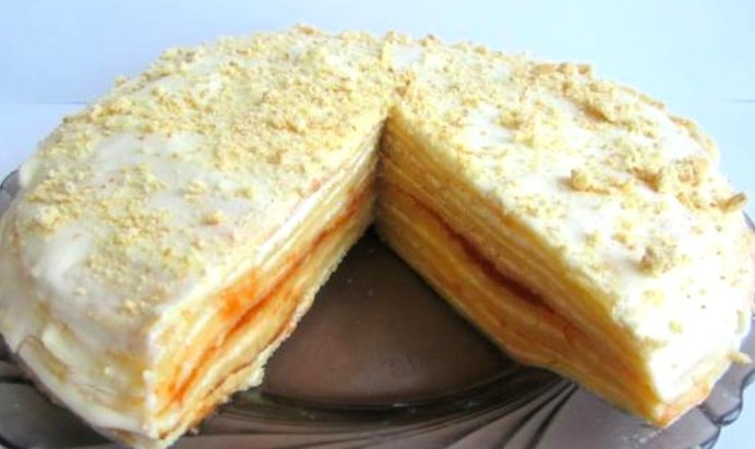 Блинный торт со сметанным кремом