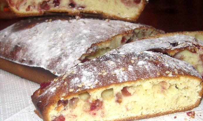 Клюквенный кекс