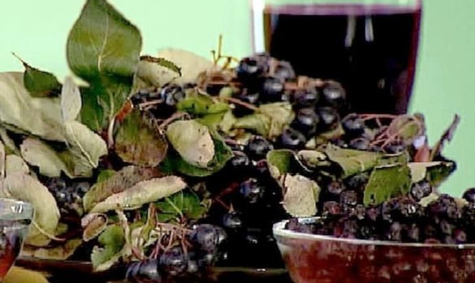 Сироп из черноплодной рябины на зиму