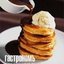 Блины с арахисом и сливочным мороженым