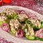 Огуречные лодочки с салатом из редиса и курицы