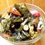Салат из морской капусты с морепродуктами