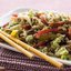 Азиатский салат из овощей с арахисовой заправкой
