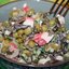Салат из морской капусты с зеленым горошком, плавленым сыром и крабовыми па