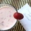 Клубничное молоко