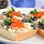 Бутерброды с сыром, оливками и красной икрой