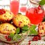 Маффины с красной смородиной