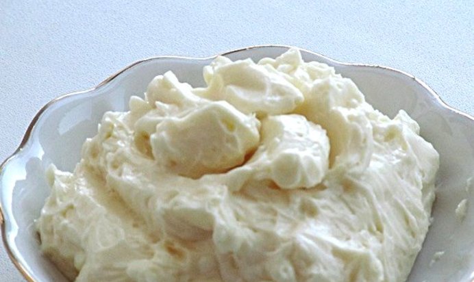 Крем со сгущенкой для бисквитного торта