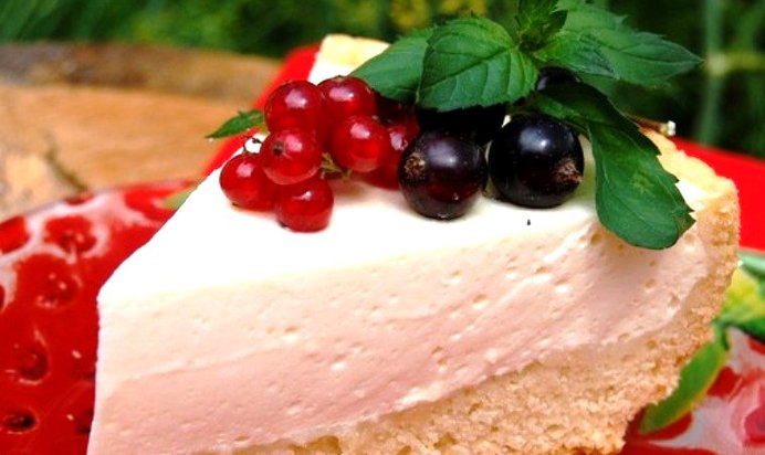 Диетический творожный торт