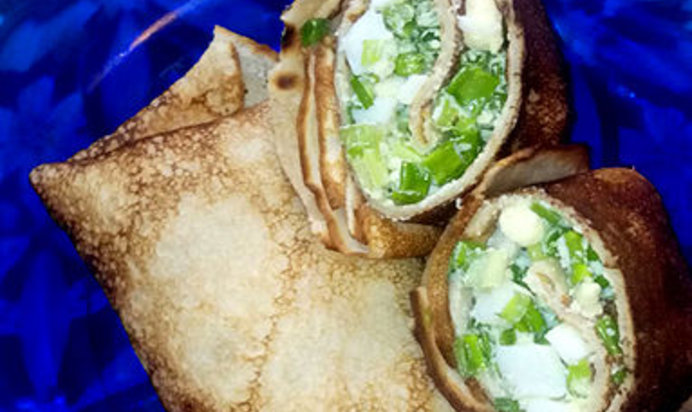 Румяные блинчики с вкусной начинкой