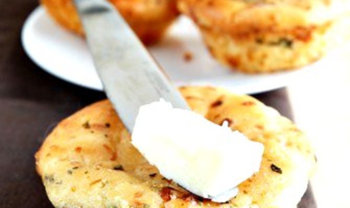 Кукурузные маффины с перцами халапеньо