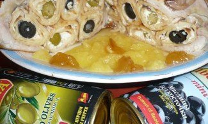 Курица, фаршированная блинчиками (Gallina rellenada por los crepes)