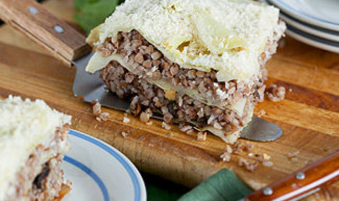 Капустная запеканка с гречневой кашей в мультиварке