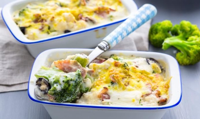 Запеканка с брокколи и цветной капустой