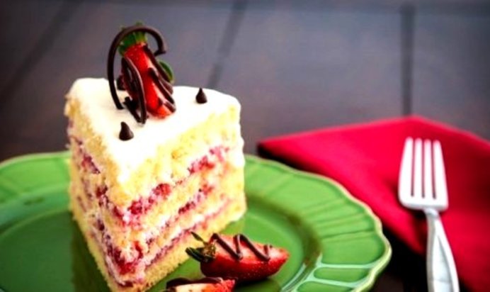 Торт Клубничка