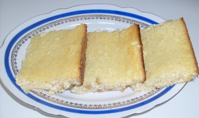 Творожная запеканка с изюмом в духовке