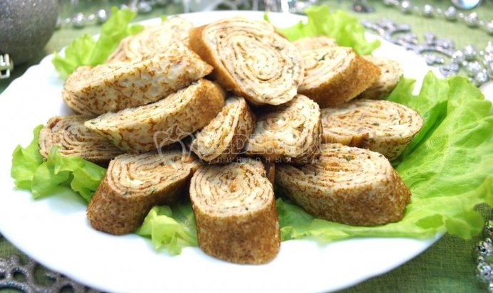 Блины с рыбой и сыром