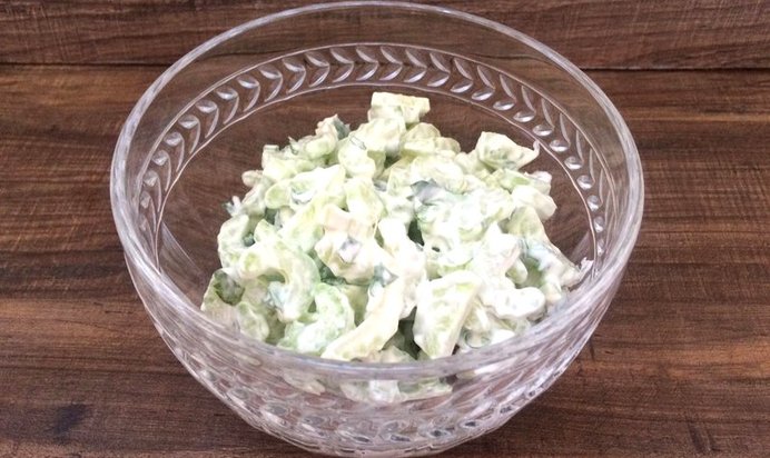 Салат из сельдерея