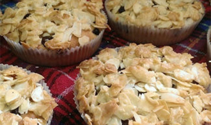 Кекс Миндальный с изюмом