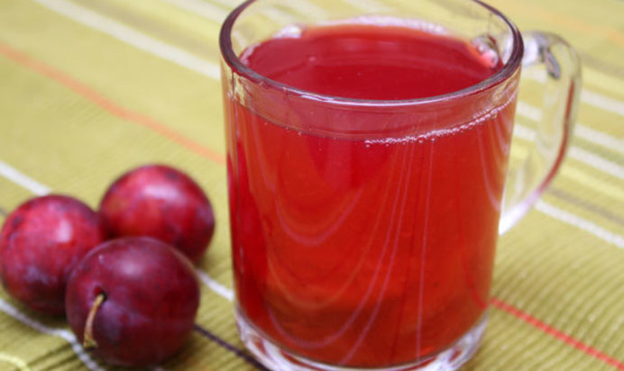 Компот из слив