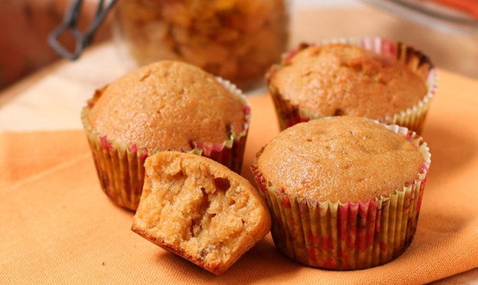 Маффины со сладким картофелем и изюмом