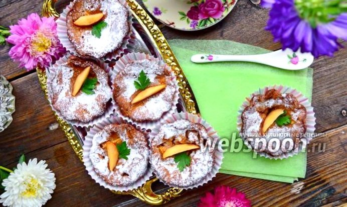 Маффины с персиками
