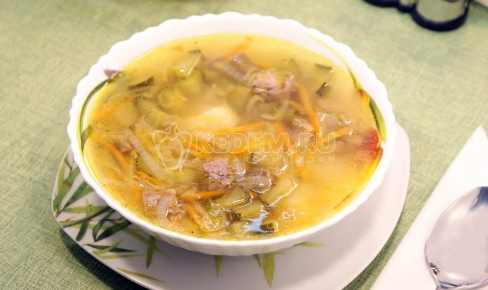 Рассольник с рисом и языком