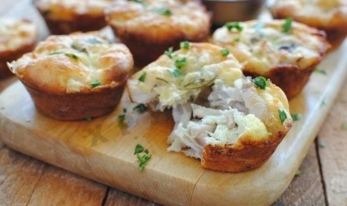 Куриные маффины с сыром
