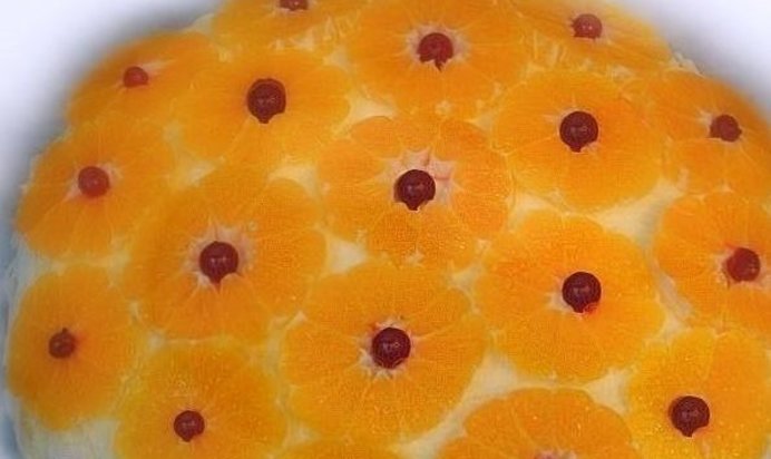 Бисквитный торт с сгущенкой вареной